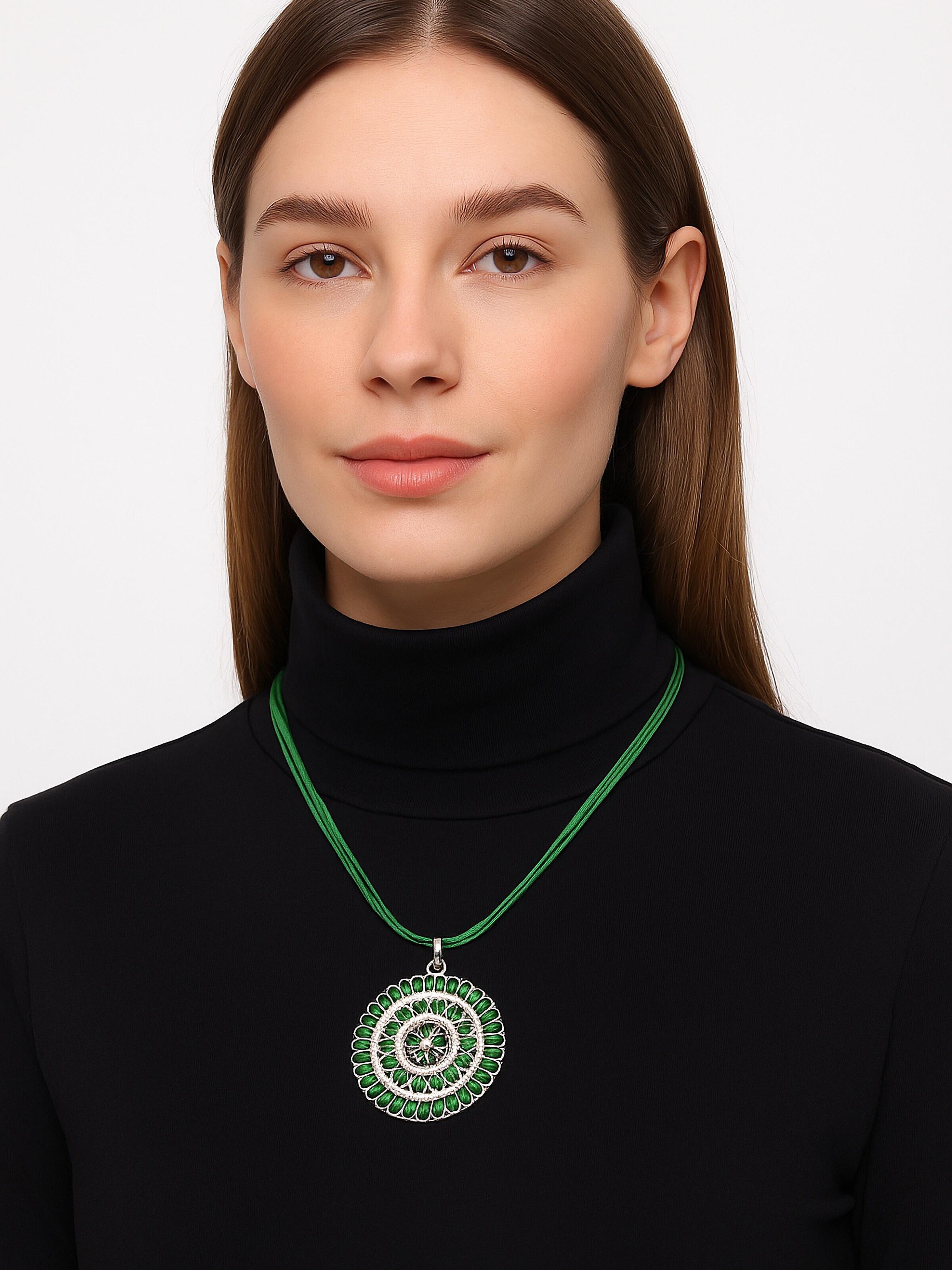 COLLEZIONE ALESSANDRO Necklace 'Marle' in Green: front