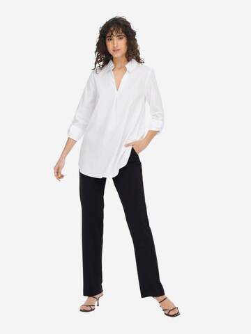 regular Pantaloni 'JDYGEGGO STRAIGHT JRS NOOS 15266403' di Jaqueline de Yong in nero