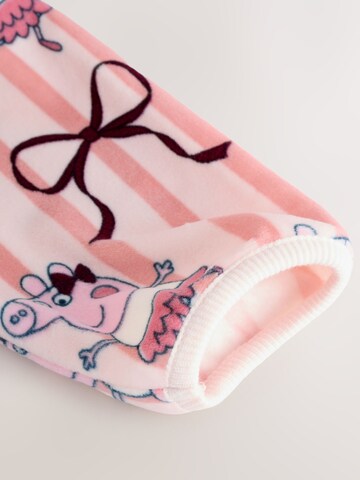 Pijamale 'Peppa Pig' de la Next pe roz