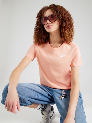 Nike Sportswear Tričko 'Club Essential' – oranžová: přední strana