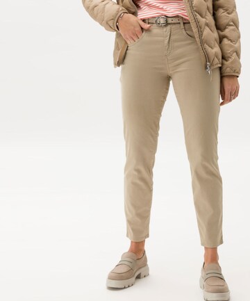 Coupe slim Pantalon 'Shakira' BRAX en beige : devant