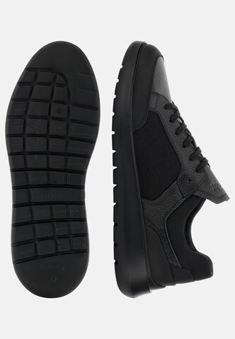Baskets basses 'Nimbus' Boggi Milano en noir
