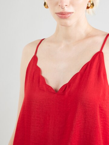 ONLY Top 'ONLDEBBIE' in Rood