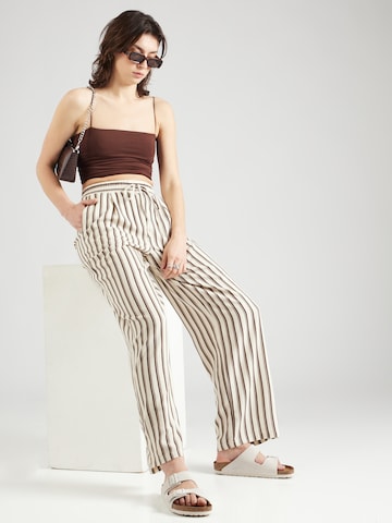 Loosefit Pantalon à pince 'JESMILO' VERO MODA en beige