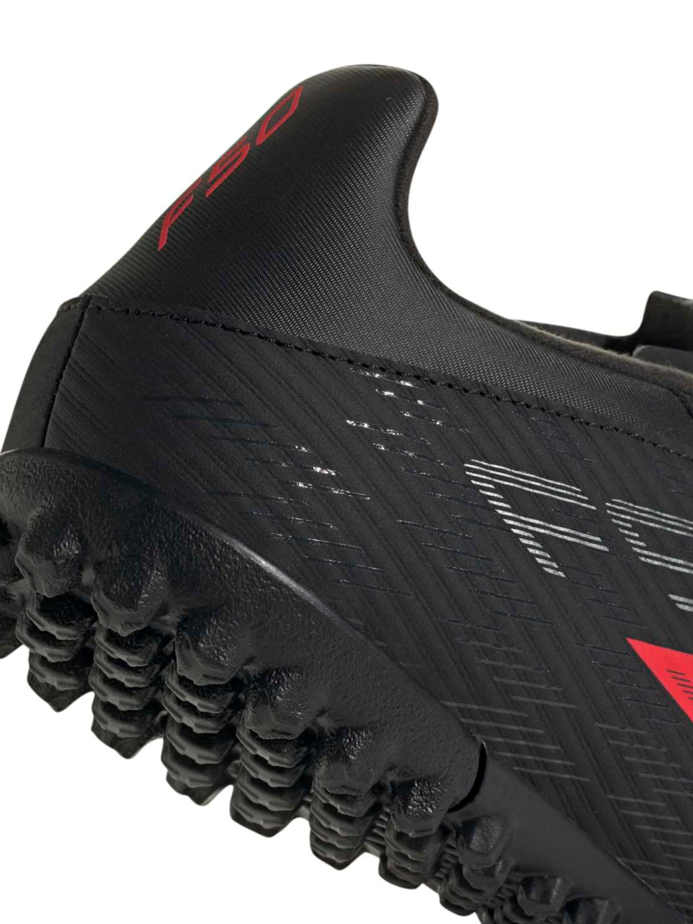 ADIDAS PERFORMANCE Обувь для футбола 'F50 CLUB' в Черный