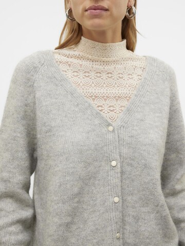 VERO MODA Cardigan 'PIA' i grå
