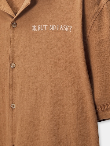 Pull&Bear Regular fit Overhemd in Bruin