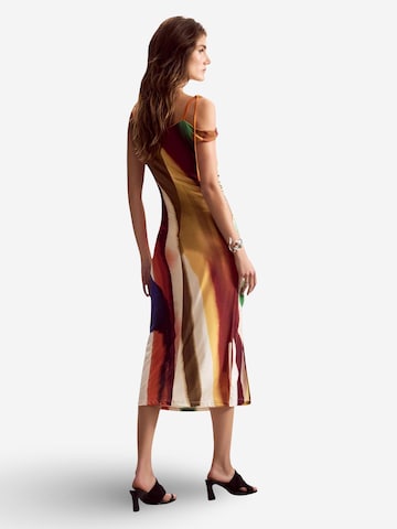 Desigual Jurk '26SWVK17' in Oranje