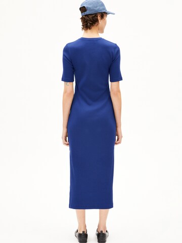 ARMEDANGELS Jurk in Blauw: voorkant