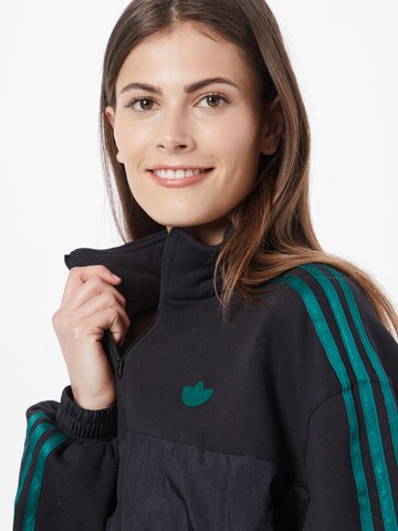 ADIDAS ORIGINALS Sweatshirt in Schwarz