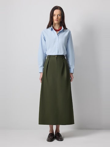 Touche Prive Skirt in Green