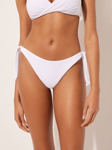 CALZEDONIA Bikini Bottoms 'INDONESIA' in White: front