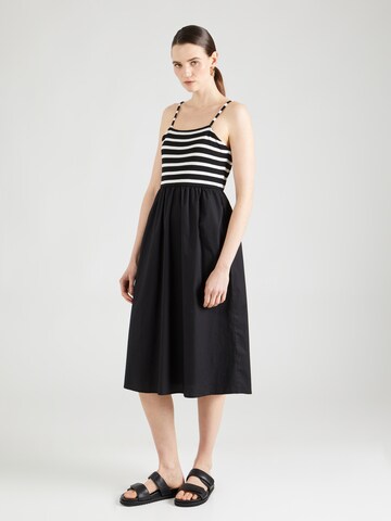 Robe 'June' ABOUT YOU en noir : devant