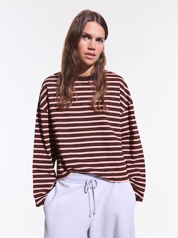 Bershka Shirt in Brown: front