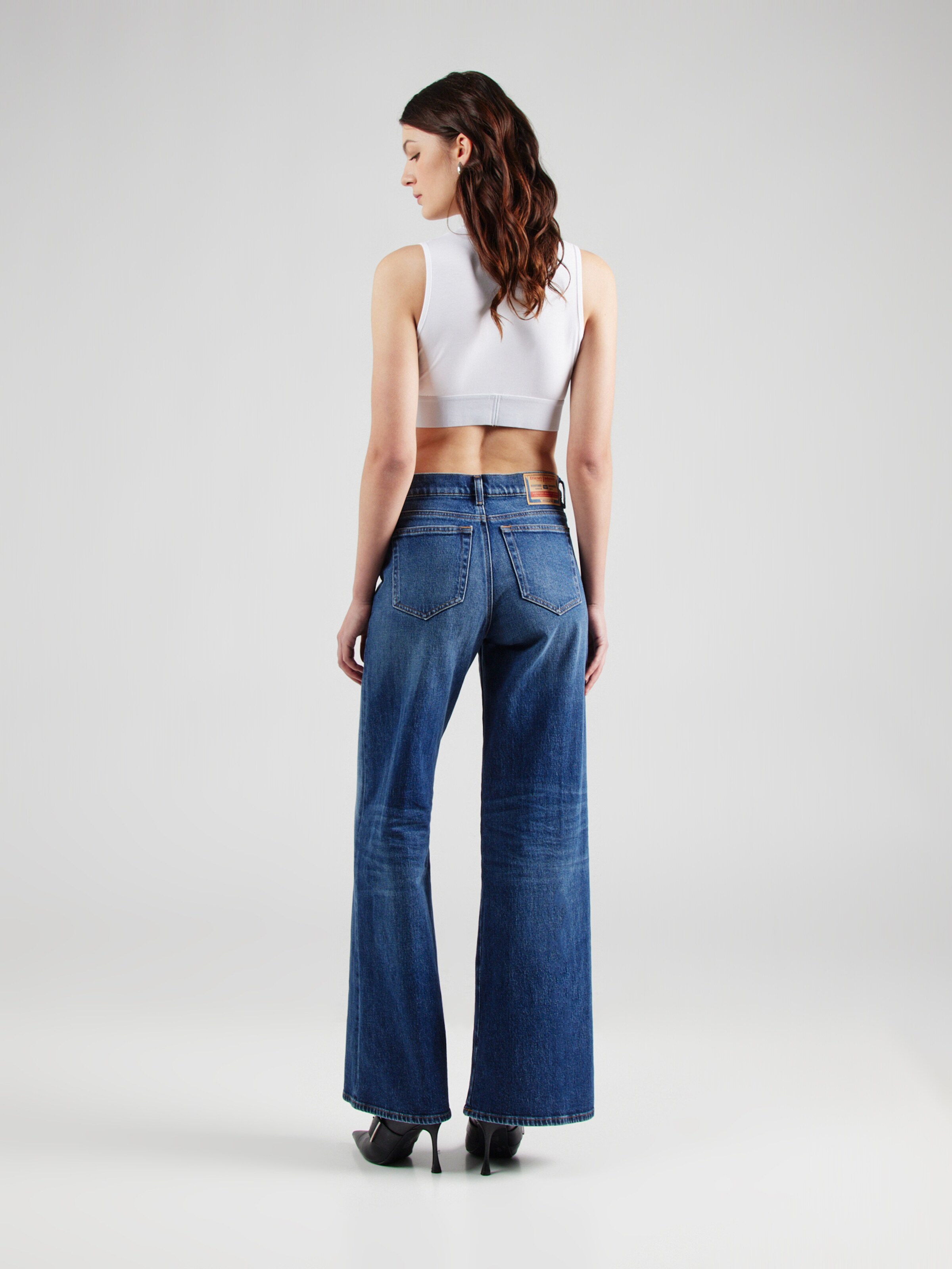 DIESEL Wide leg Jeans '1978 D-AKEMI' in Blue Denim, Dark Blue