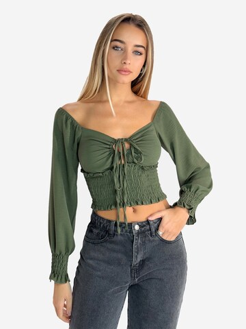 Elara Bluse in Grün: Vorderseite