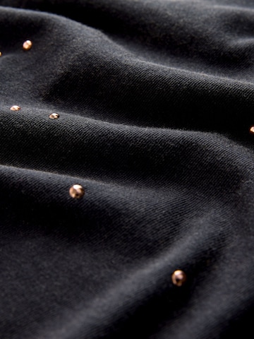 NextMajica - crna boja