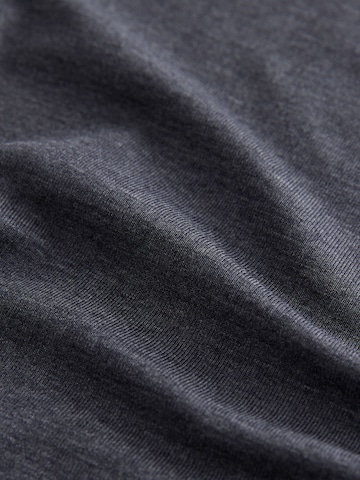 NextMajica - siva boja