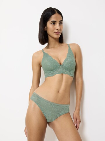 TRIUMPH T-shirt BH ' Amourette Charm ' in Groen