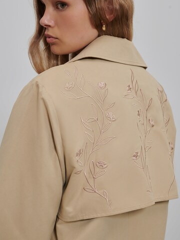florence by mills exclusive for ABOUT YOU Демисезонное пальто в Бежевый