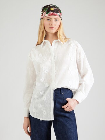 Hailys Blouse 'Be44ssi' in White: front