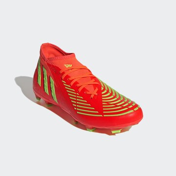 ADIDAS PERFORMANCE - Chuteira 'Predator Edge.2 Firm Ground' em vermelho