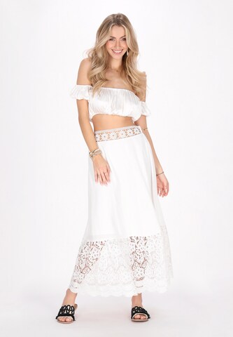 IZIA - Falda en blanco