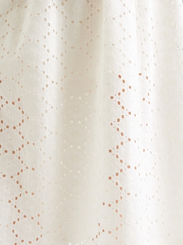 VERO MODA Платье в Белый