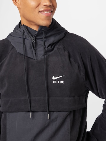 Nike Sportswear - Sudadera en negro