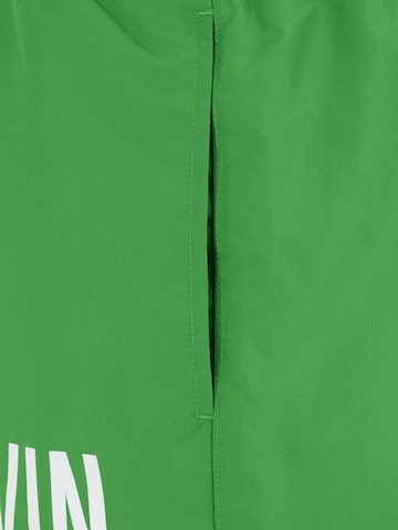 Shorts de bain Calvin Klein Swimwear en vert