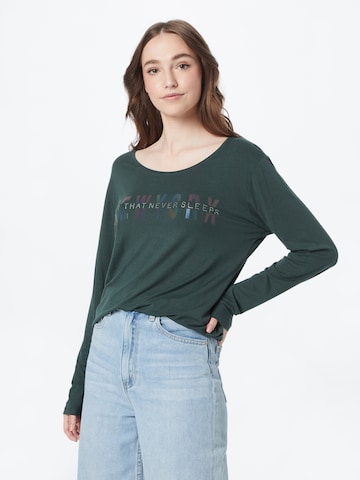 Tricou 'BROOKLYN' de la Key Largo pe verde: față