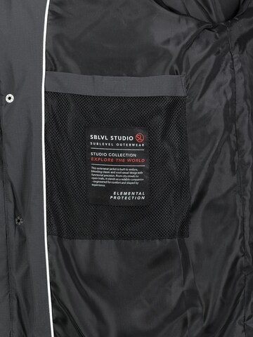 Sublevel Winter coat in Grey