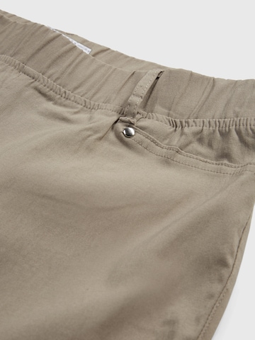 bonprix Slimfit Hose in Beige