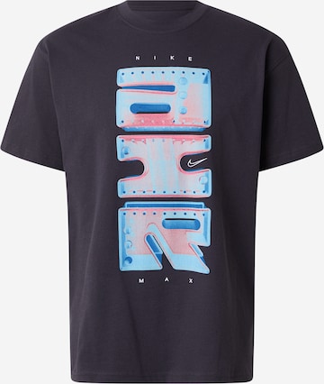 Tricou 'AM DAY PLUS' de la Nike Sportswear pe negru: față