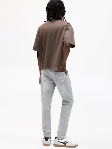 Pull&Bear Skinny Farkut värissä harmaa