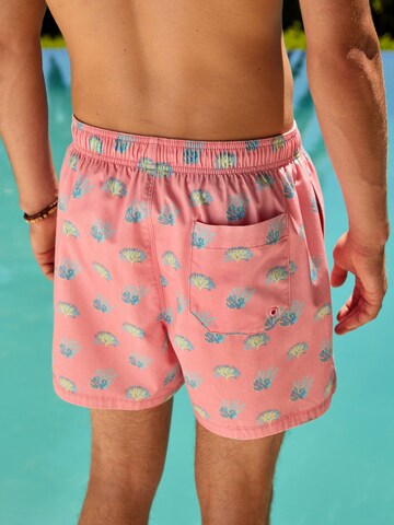 Next Badeshorts in Pink