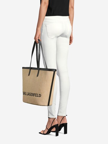 Shopper 'Essential' di Karl Lagerfeld in beige