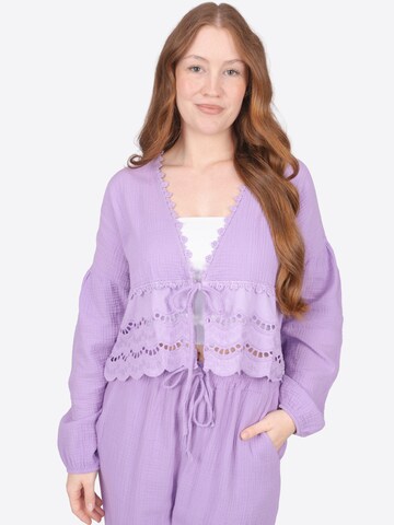 Seasons of April Blouse 'Laura' in Lila: voorkant