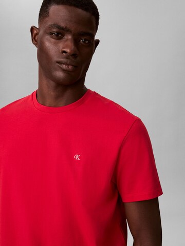 Calvin Klein Jeans Majica 'CLASSIC' | rdeča barva