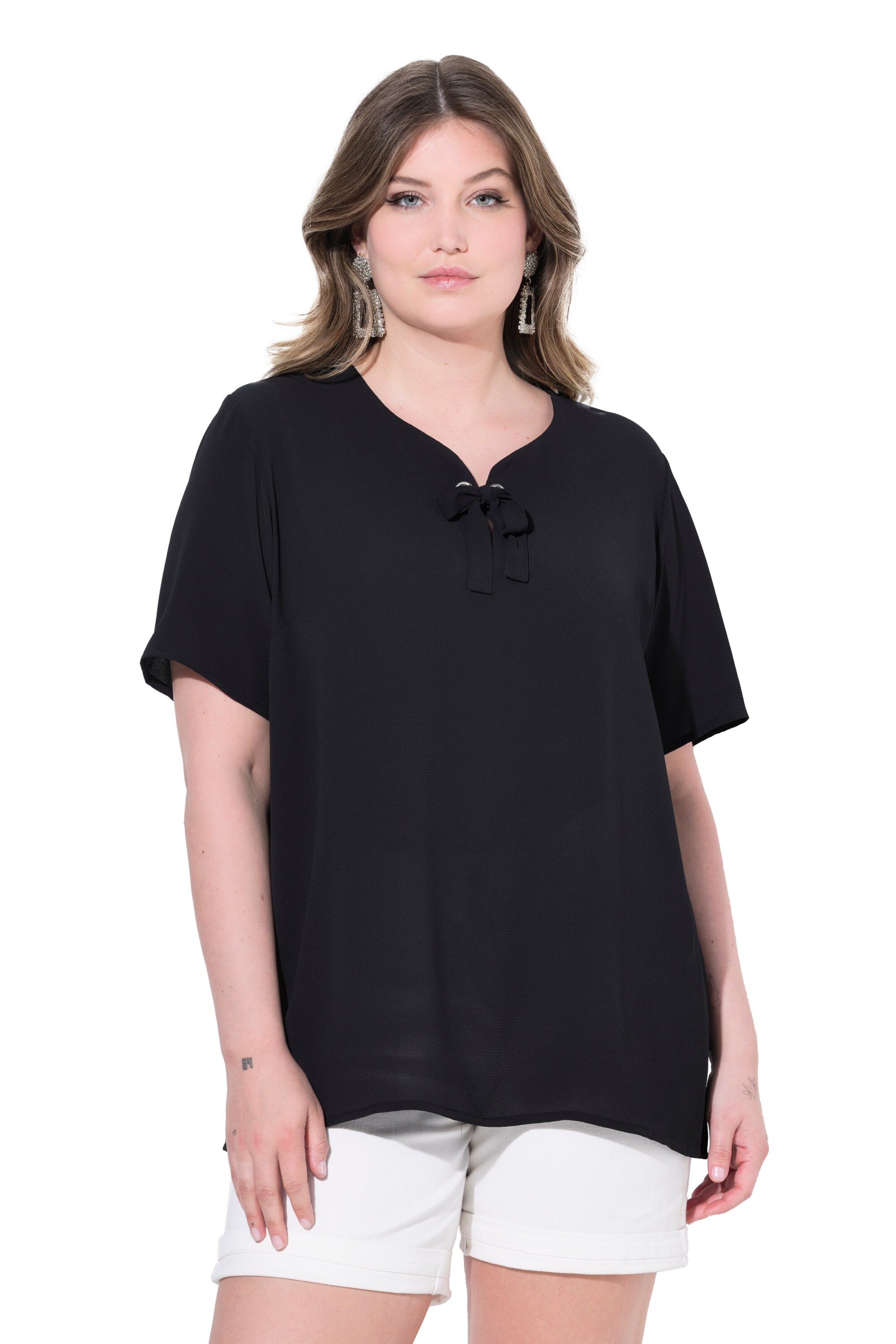 MIAMODA Blouse in Black: front
