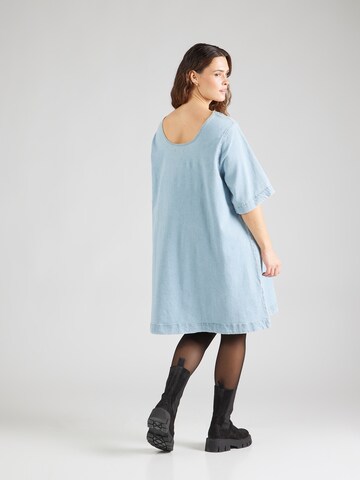 Abito 'CARTINE' di ONLY Carmakoma in blu