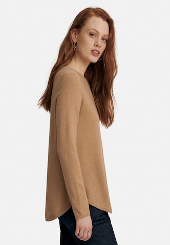 include Sweater in Brown