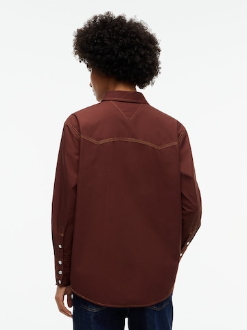 Tommy Jeans Blouse in Brown