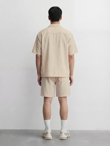Burocs Regular Fit Hemd 'Solid Seersucker'‌‌‌‌‌ in Beige