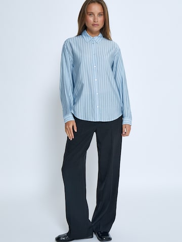 Peppercorn Blouse 'Felia' in Blauw