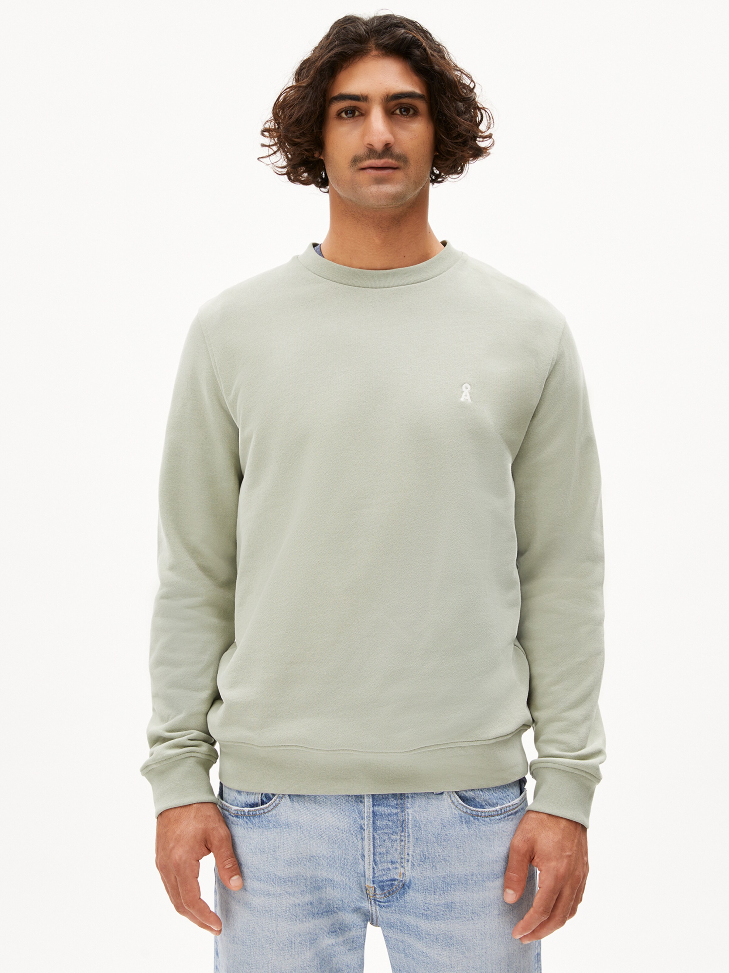 ARMEDANGELS Sweatshirt 'BAARO COMFORT' in Green: front