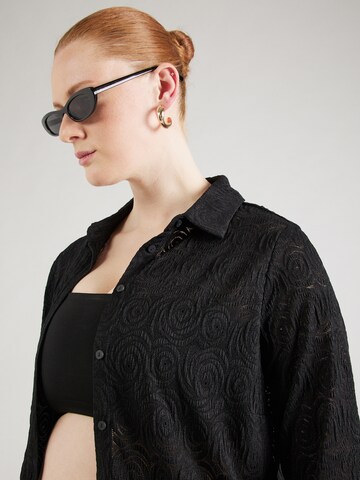 Camicia da donna 'ROSIL' di ONLY Carmakoma in nero