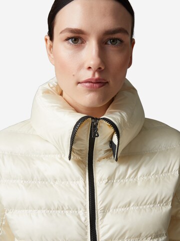 BOGNER - Chaqueta de entretiempo 'Ellen' en blanco