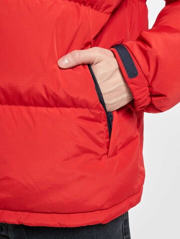 Veste d’hiver 'Alaska' Tommy Jeans en rouge