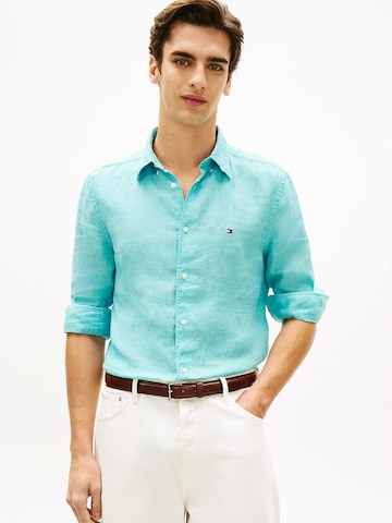 TOMMY HILFIGER Regular Fit Hemd in Blau: Vorderseite
